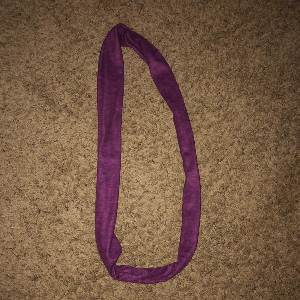 Scarf - Picture 2 of 2